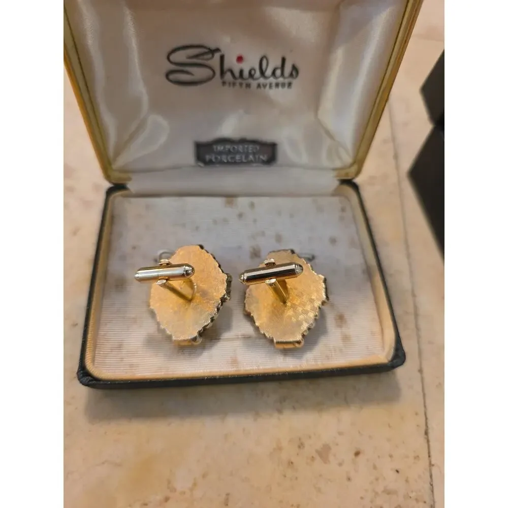 Vintage Salty Sailor Carved Cameo Cufflinks by Shields • Gold Tone Bullet Back